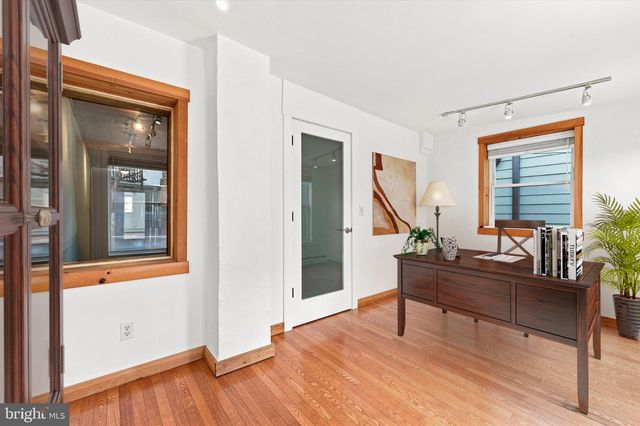 726 LATONA ST, Philadelphia, PA 19147