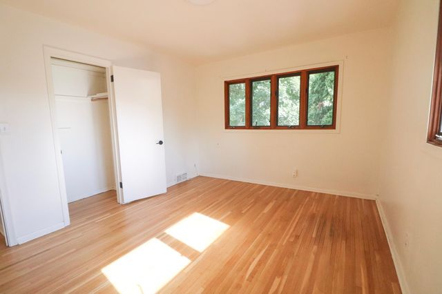 2012 2nd Street N, South Saint Paul, MN 55075