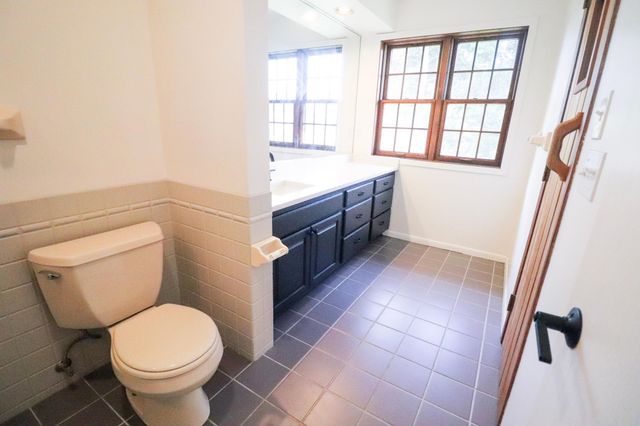2012 2nd Street N, South Saint Paul, MN 55075
