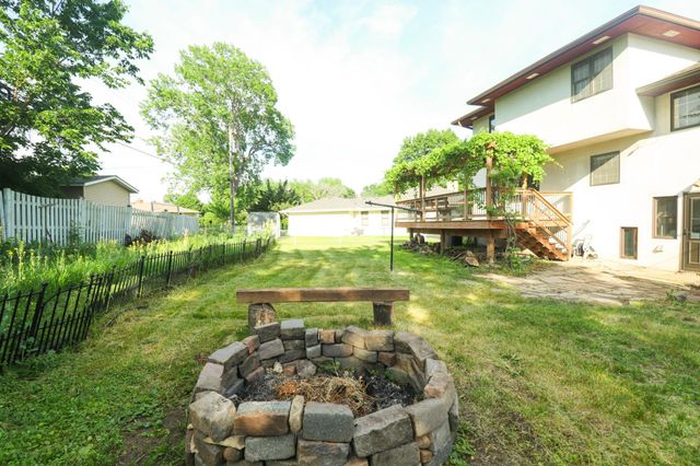 2012 2nd Street N, South Saint Paul, MN 55075