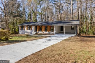 11 Cecil Drive, Marietta, GA 30068