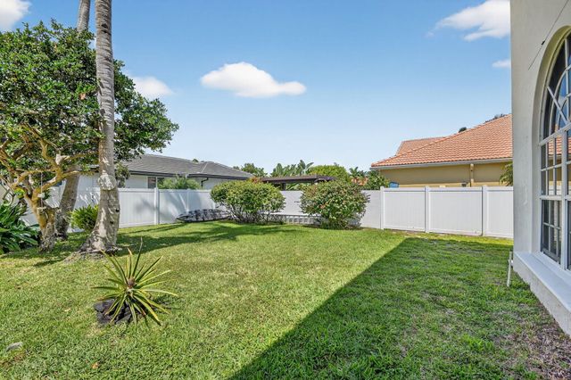 7249 NE Bay Harbour Avenue, Boca Raton, FL 33487