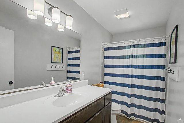 1805 Cedar Crest Drive, Manhattan, KS 66503