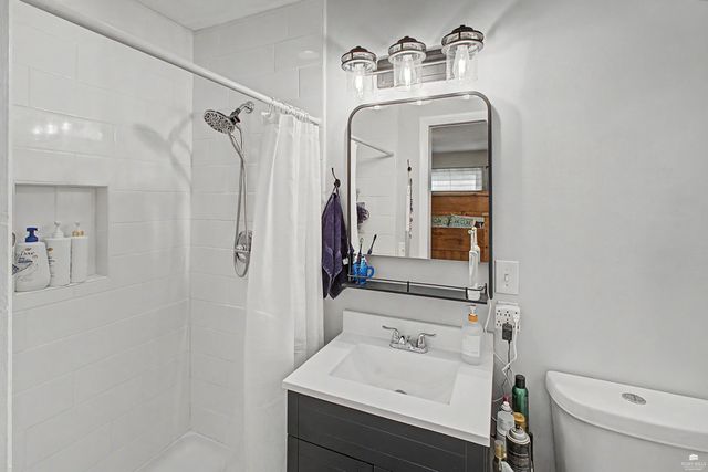 1805 Cedar Crest Drive, Manhattan, KS 66503