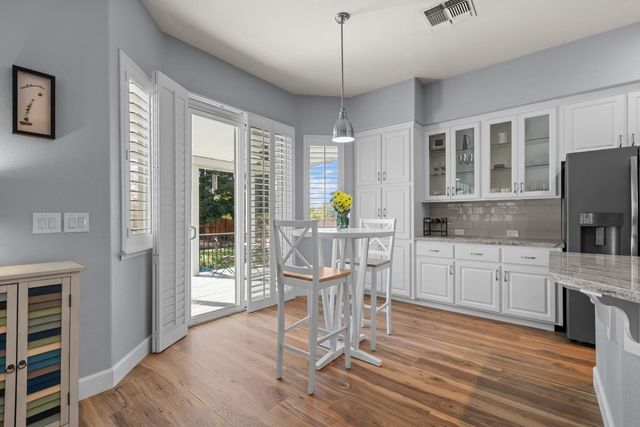 1729 Traziel Way, Folsom, CA 95630