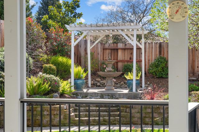 1729 Traziel Way, Folsom, CA 95630