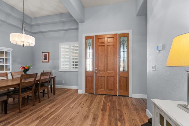 1729 Traziel Way, Folsom, CA 95630