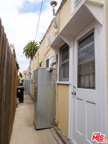 1845 N New Hampshire Avenue, Los Angeles, CA 90027