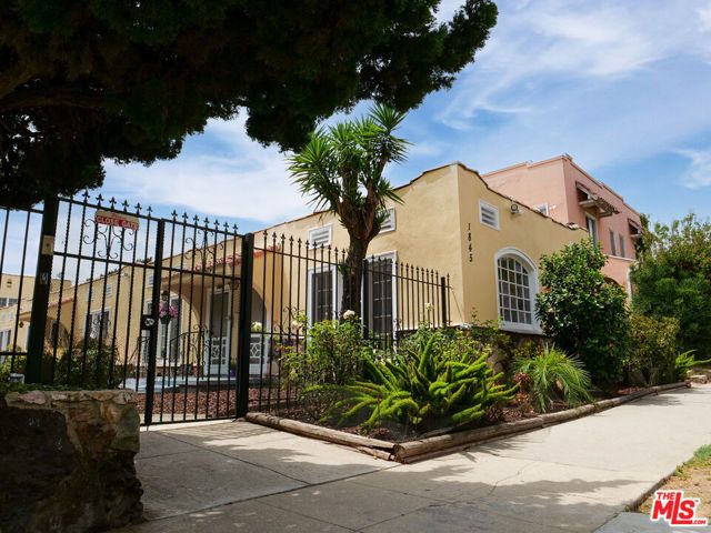 1845 N New Hampshire Avenue, Los Angeles, CA 90027