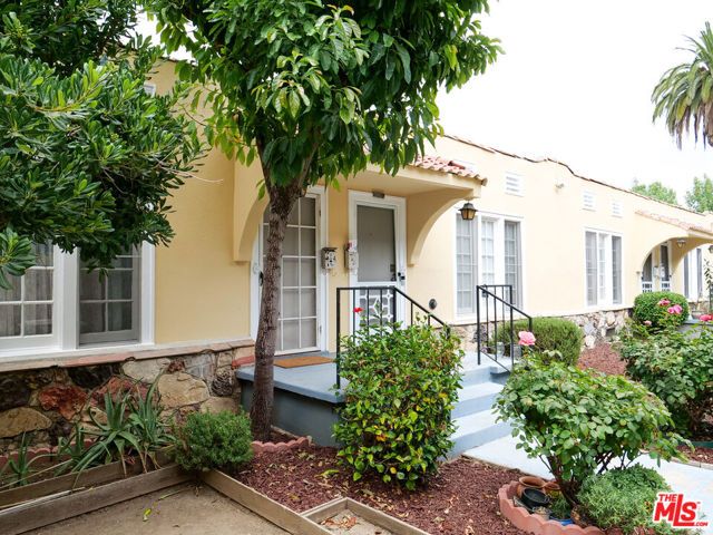 1845 N New Hampshire Avenue, Los Angeles, CA 90027