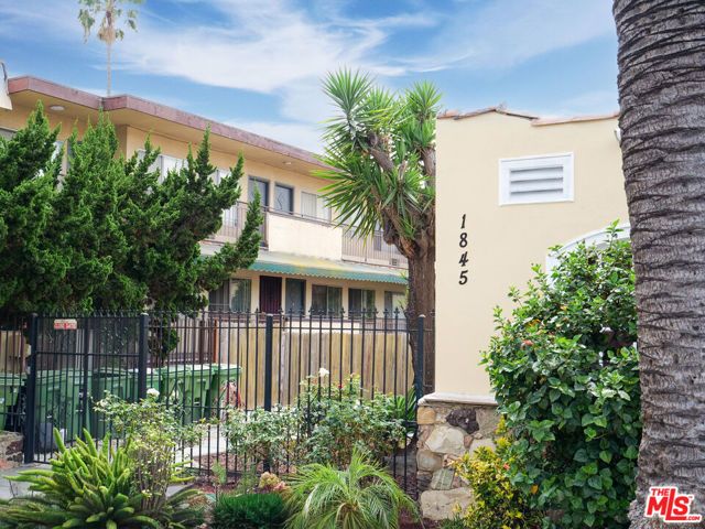 1845 N New Hampshire Avenue, Los Angeles, CA 90027