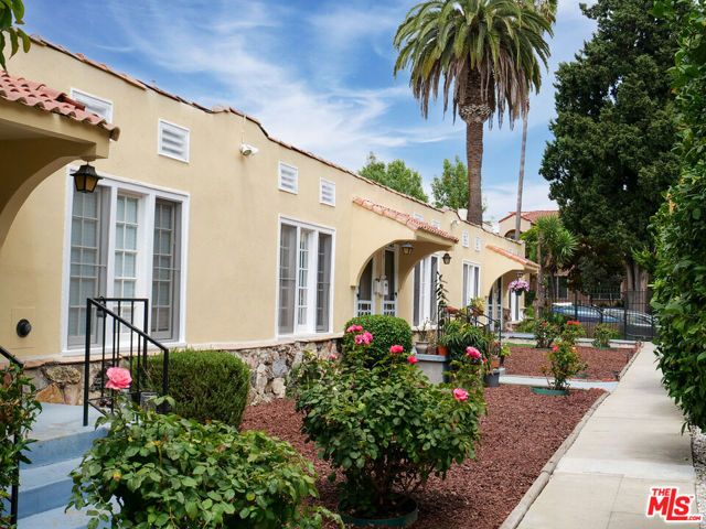 1845 N New Hampshire Avenue, Los Angeles, CA 90027