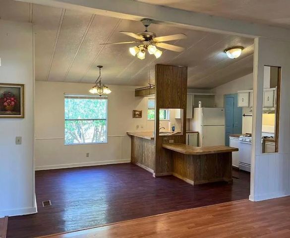 1103 Lipan TRL, Austin, TX 78733