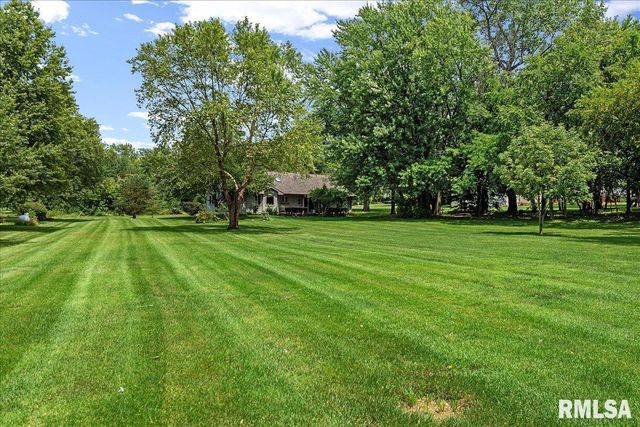 6378 DEER RUN Road, Rochester, IL 62563