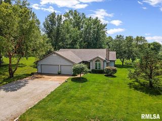 6378 DEER RUN Road, Rochester, IL 62563