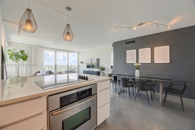 1000 West Ave 1510, Miami Beach, FL 33139