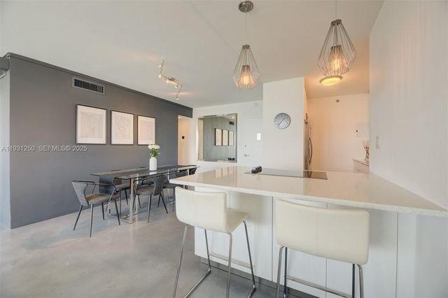 1000 West Ave 1510, Miami Beach, FL 33139