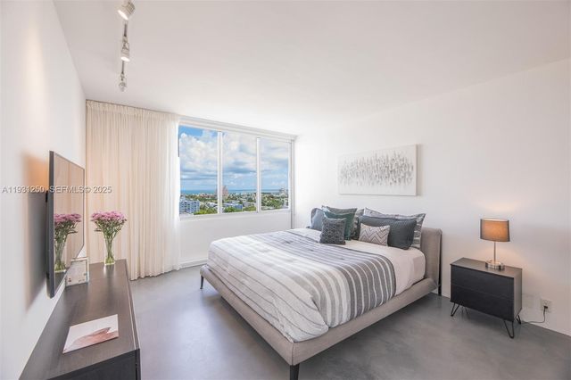 1000 West Ave 1510, Miami Beach, FL 33139