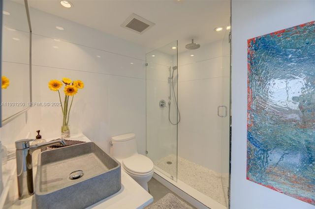 1000 West Ave 1510, Miami Beach, FL 33139