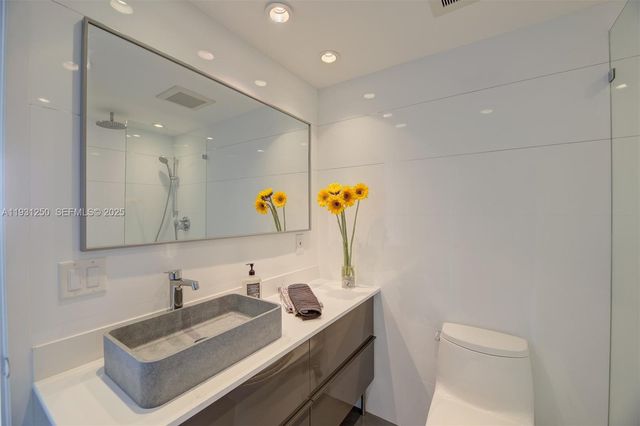 1000 West Ave 1510, Miami Beach, FL 33139