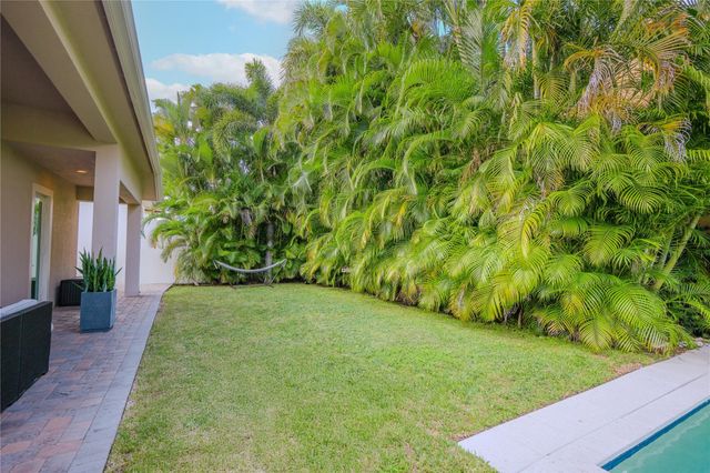 6359 Bellamalfi Street, Boca Raton, FL 33496