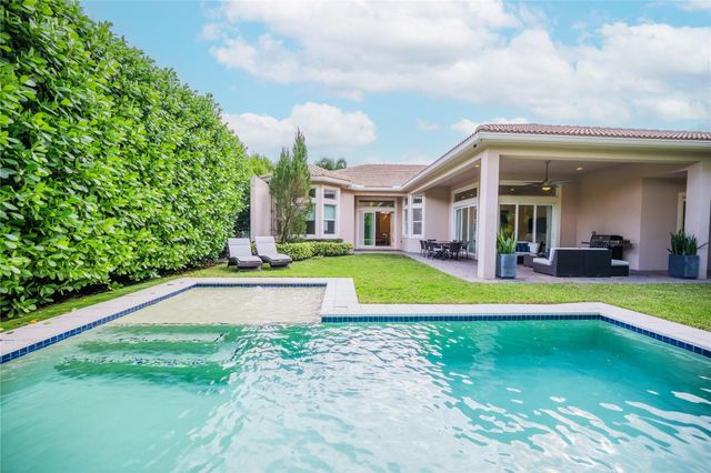 6359 Bellamalfi Street, Boca Raton, FL 33496