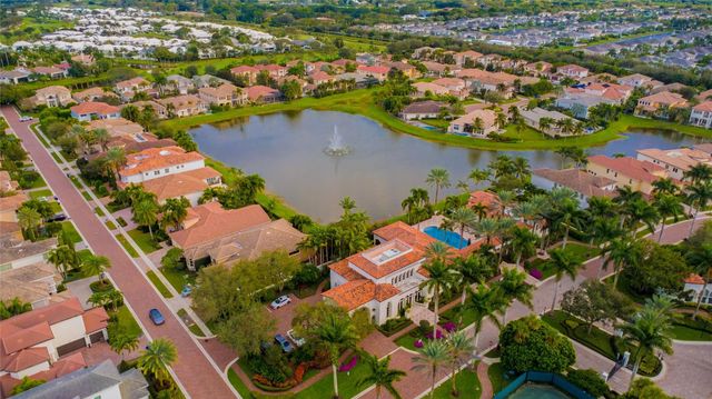 6359 Bellamalfi Street, Boca Raton, FL 33496