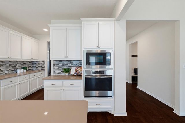 12613 Twisted Root DR, Manchaca, TX 78652
