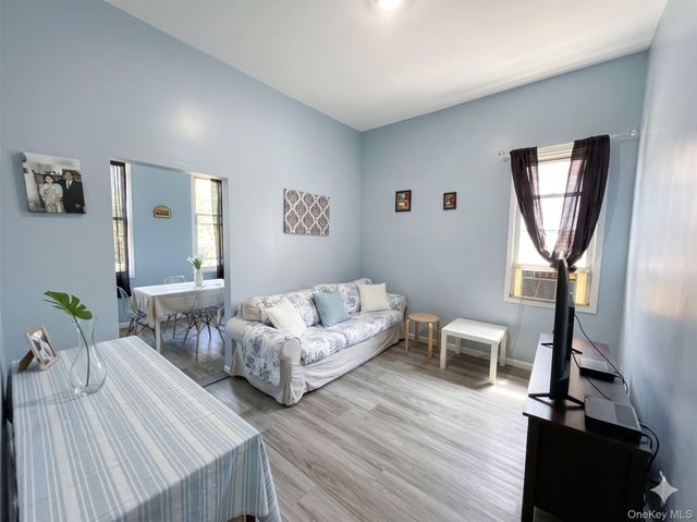 252 Woodbine Street, Brooklyn, NY 11221