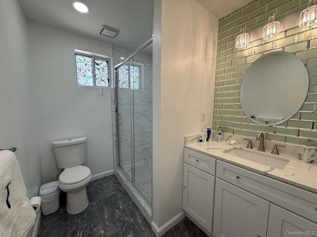 252 Woodbine Street, Brooklyn, NY 11221