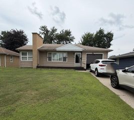7324 Arkansas Avenue, Hammond, IN 46323