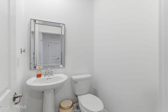 1402 Journey Avenue, Marlboro, NJ 07746