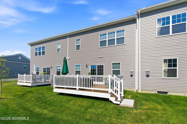 1402 Journey Avenue, Marlboro, NJ 07746