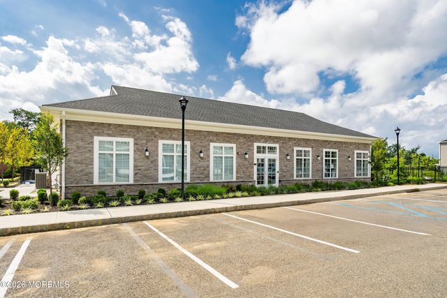 1402 Journey Avenue, Marlboro, NJ 07746