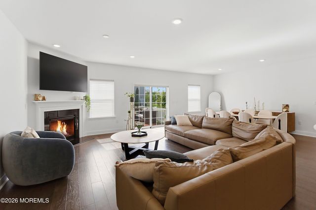 1402 Journey Avenue, Marlboro, NJ 07746