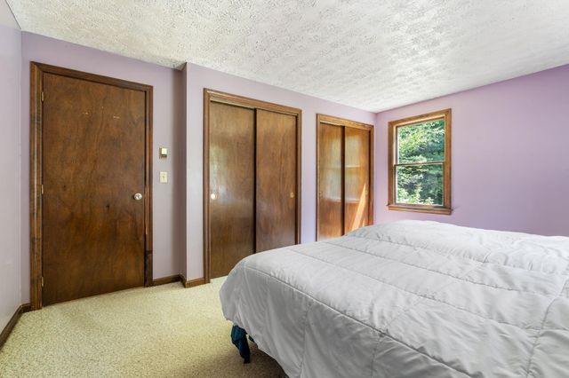 127 Mountain Road, Deerfield, NH 03037