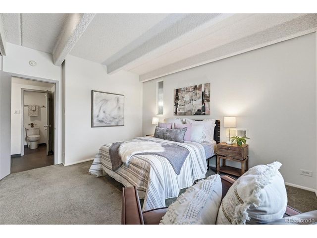 1888 S Jackson St 203, Denver, CO 80210