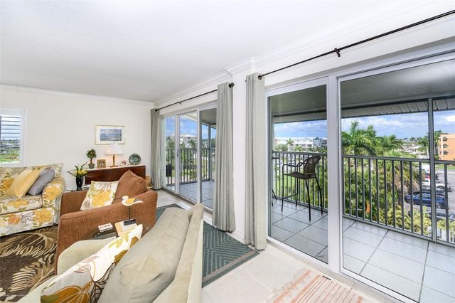 1477 PARK BEACH CIRCLE 33, Punta Gorda, FL 33950