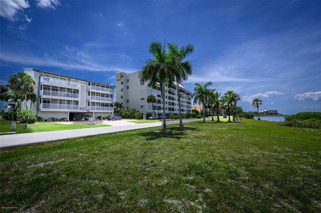 1477 PARK BEACH CIRCLE 33, Punta Gorda, FL 33950