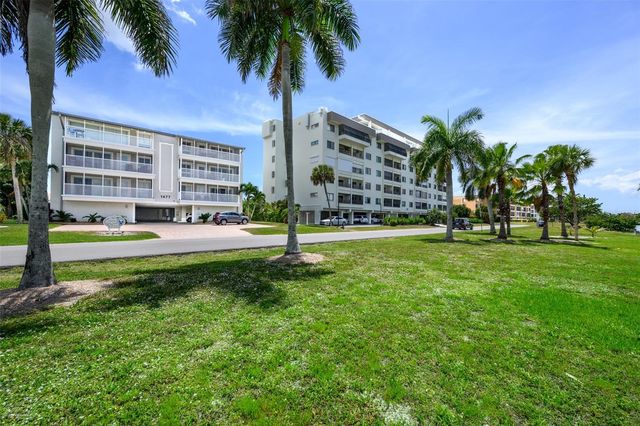 1477 PARK BEACH CIRCLE 33, Punta Gorda, FL 33950