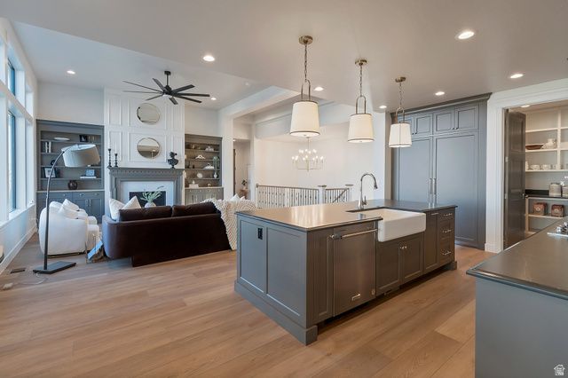 963 S LOUISA DR, Saratoga Springs, UT 84045