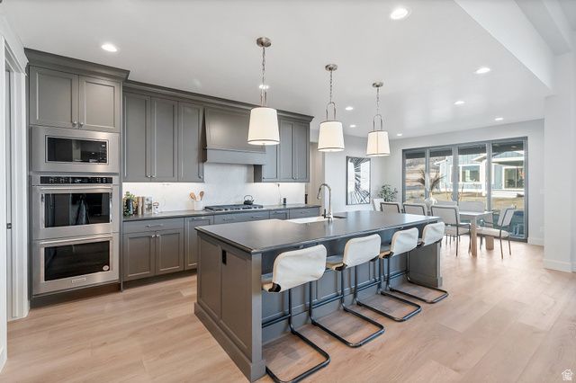 963 S LOUISA DR, Saratoga Springs, UT 84045