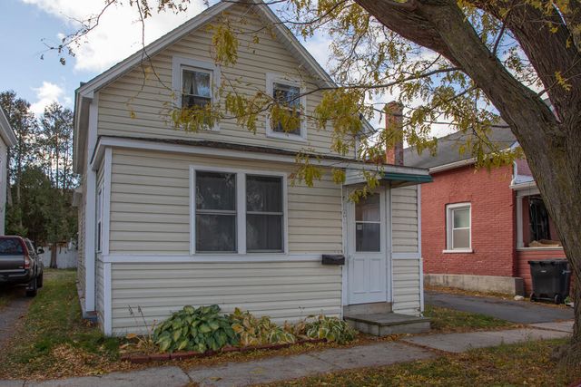 85 Montcalm Avenue, Plattsburgh, NY 12901