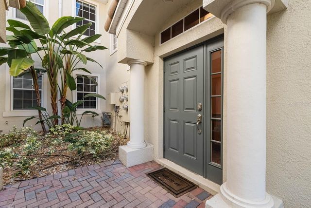 1338 EMERALD DUNES DRIVE, Sun City Center, FL 33573