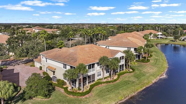 1338 EMERALD DUNES DRIVE, Sun City Center, FL 33573