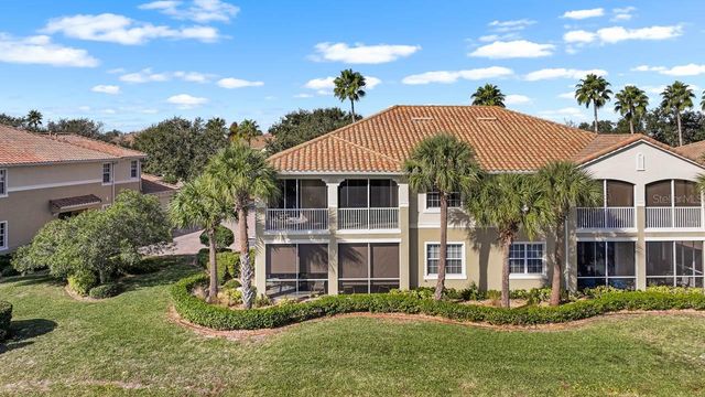 1338 EMERALD DUNES DRIVE, Sun City Center, FL 33573
