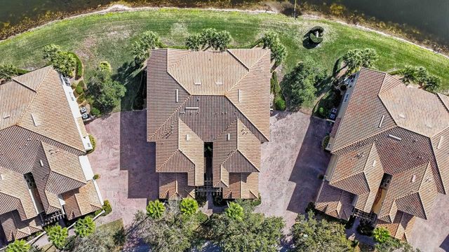 1338 EMERALD DUNES DRIVE, Sun City Center, FL 33573