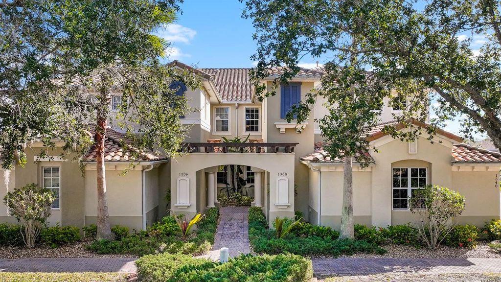 1338 EMERALD DUNES DRIVE, Sun City Center, FL 33573