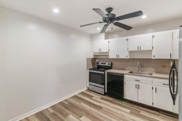 5100 SW 41st Street 321, Pembroke Park, FL 33023