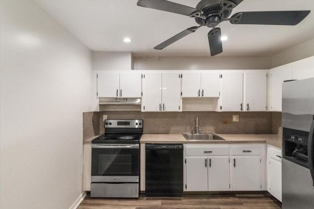 5100 SW 41st Street 321, Pembroke Park, FL 33023